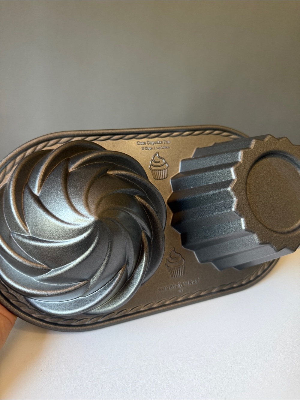 Large Cupcake Cake Pan Cupcake Pan 6cups / 1.4 liters